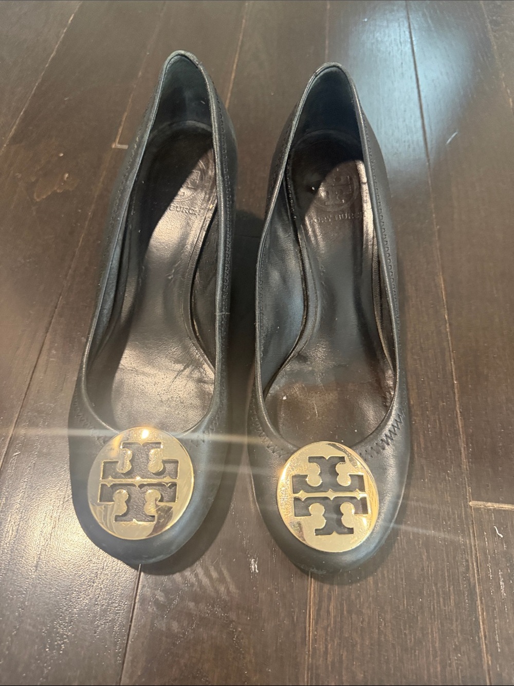 Tory Burch Black Leather Ballet Flats with Gold Logo Discs